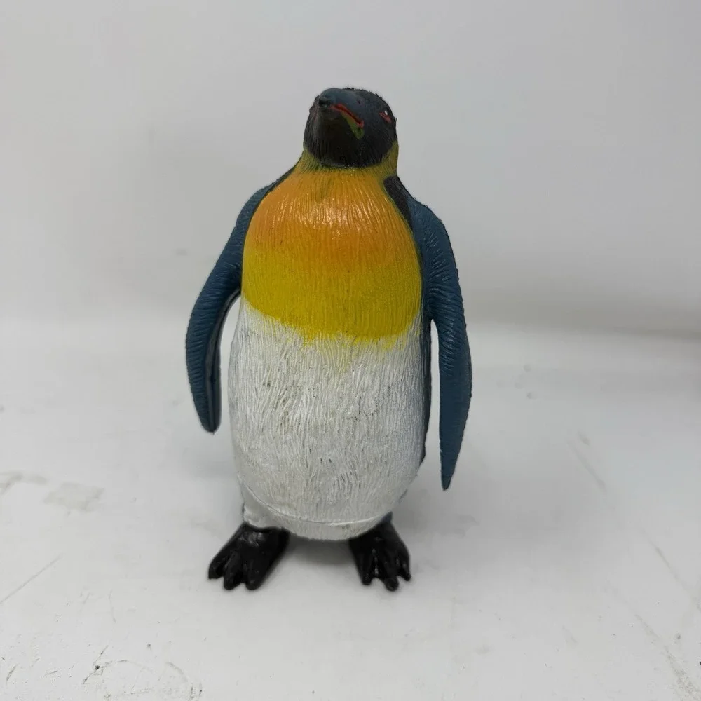 Vintage Imperial 1987 Penguin Toy Blue Figurine 6-3/4 inches tall Plastics RARE